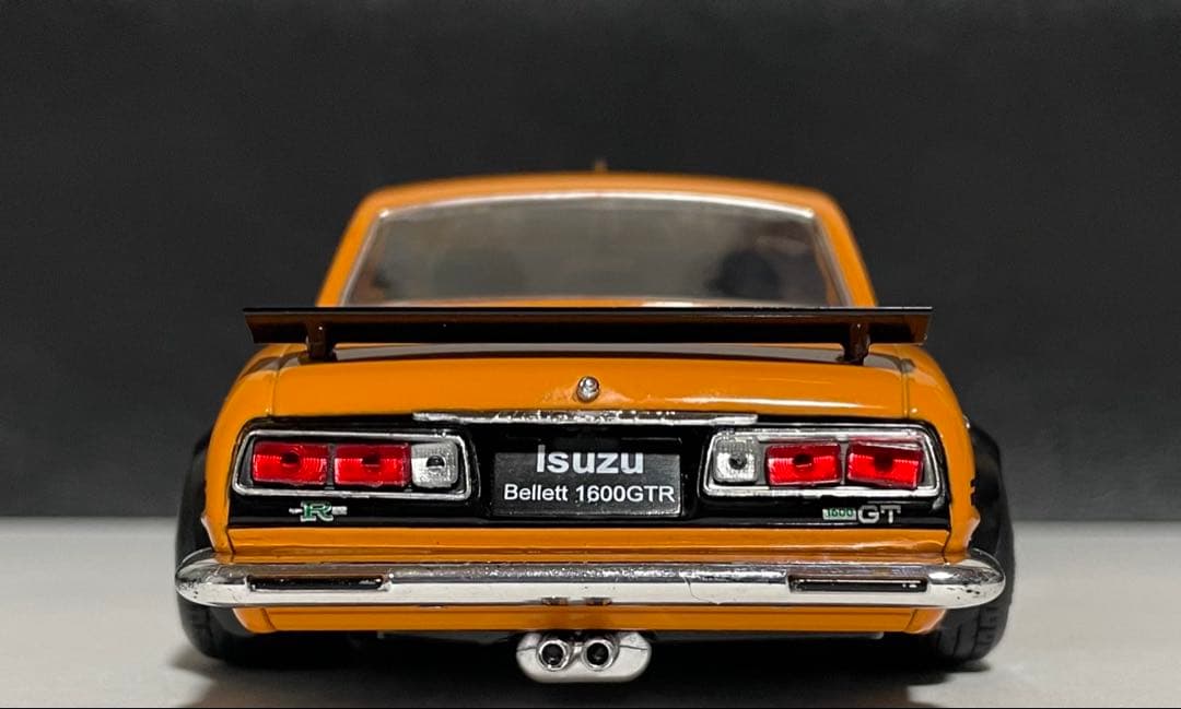 1/24 アシェット 国産名車 ISUZU ベレット GTR改 旧車 カスタム