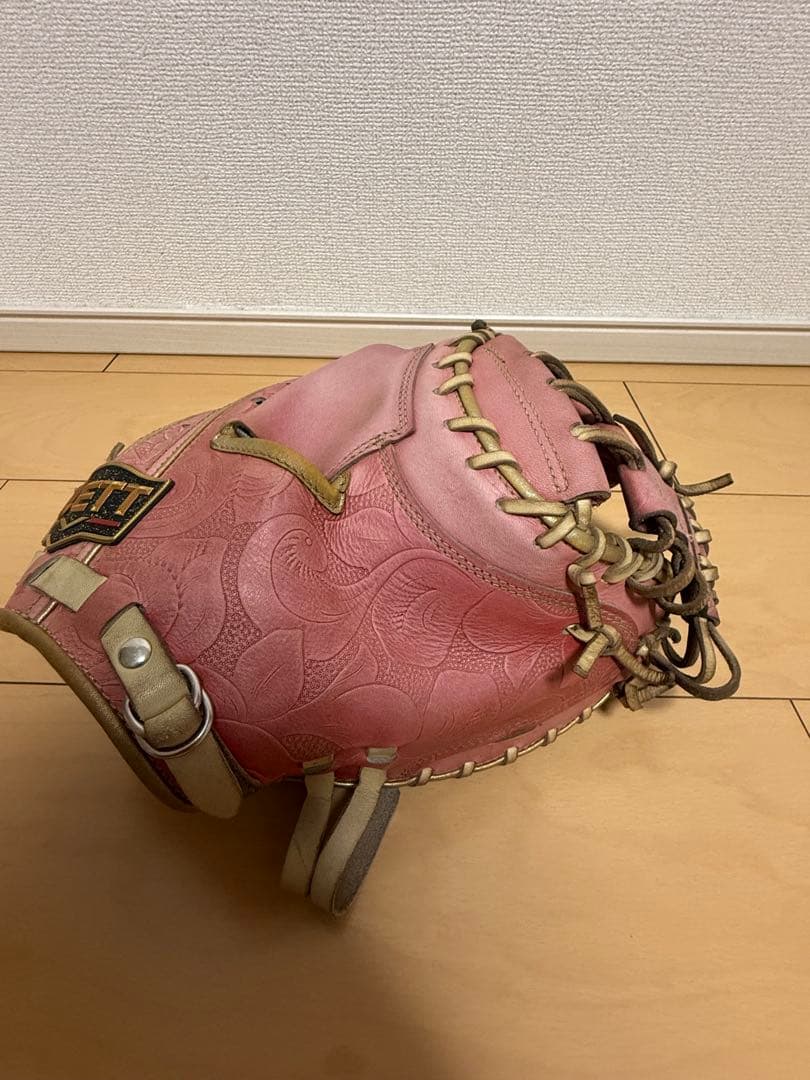 キャッチャーミット　軟式　　ゼット
