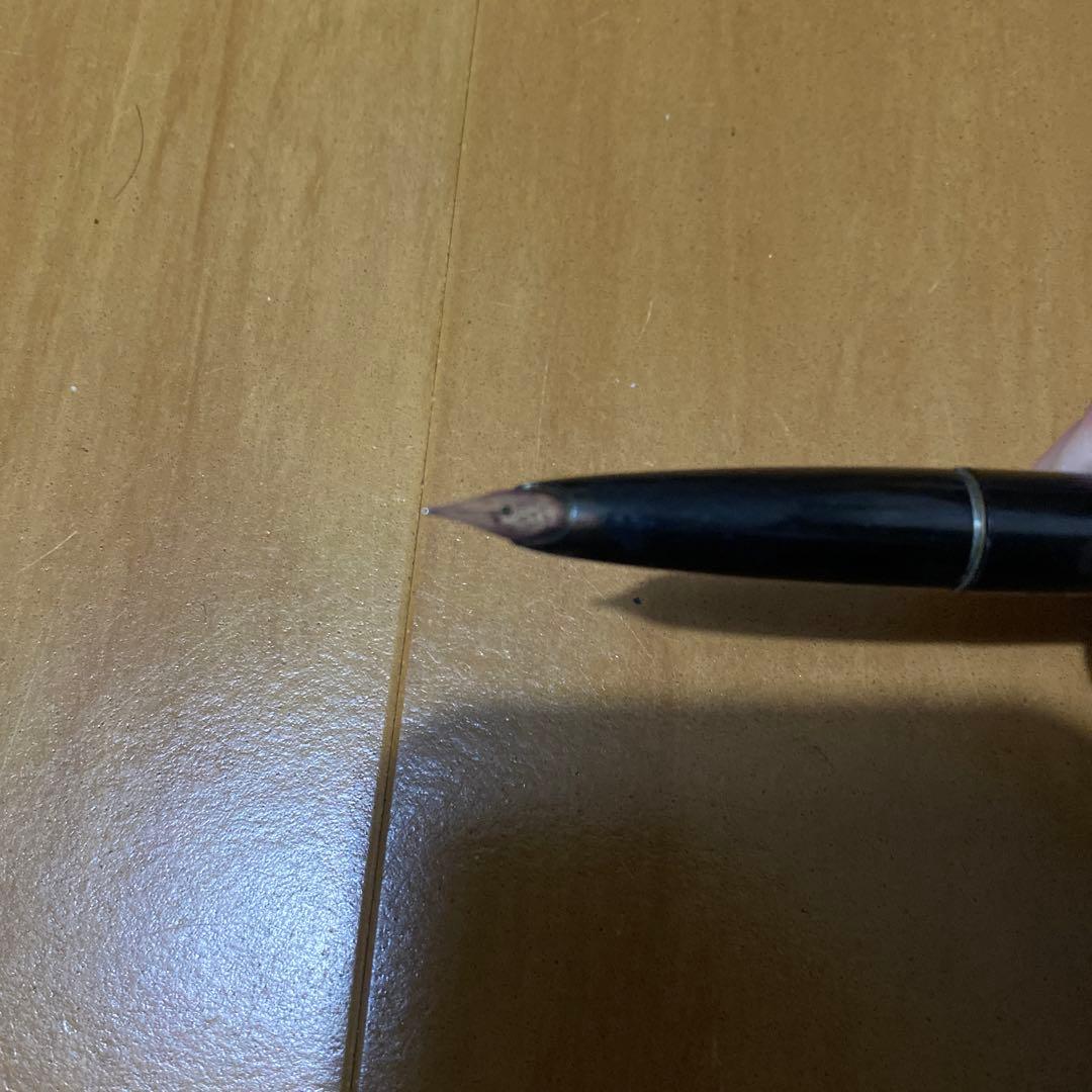 黒と金の万年筆　プラチナ万年筆　14k