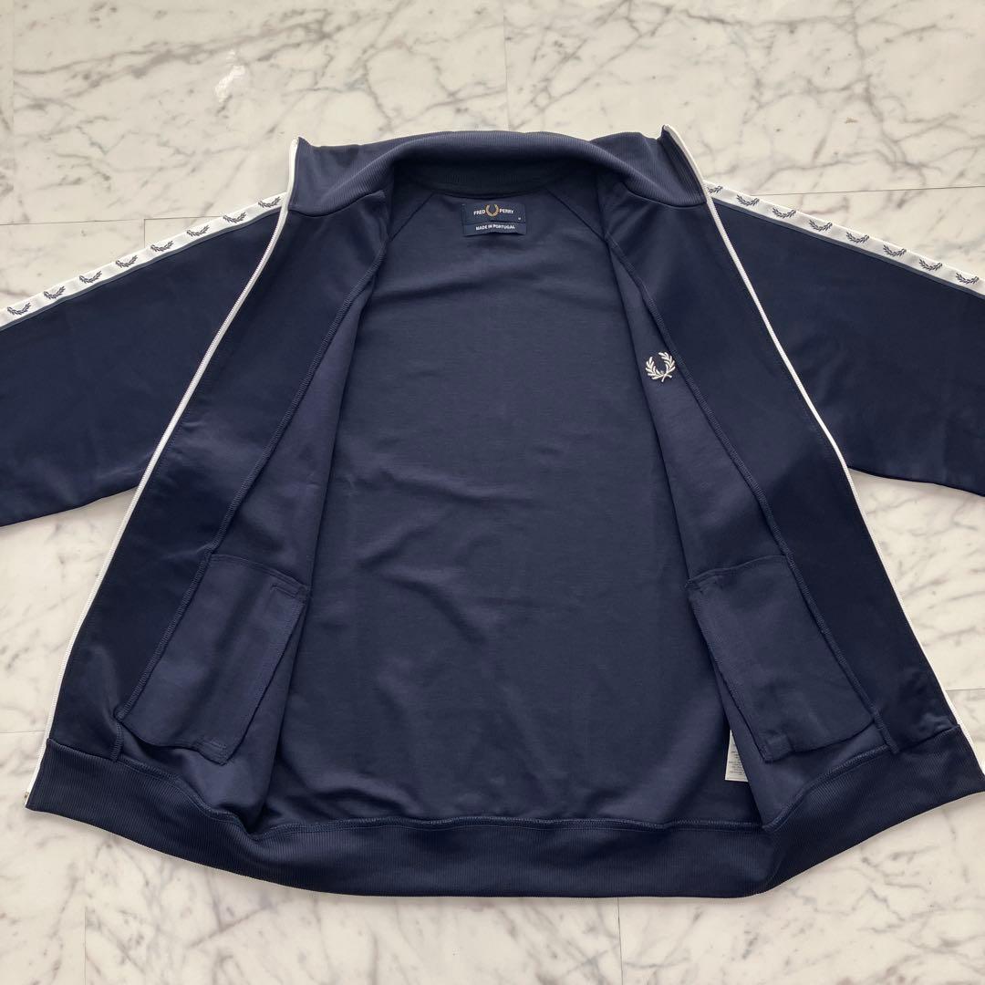 【美品】FRED PERRY トラックジャケット ネイビー ポルトガル製 Ｍ