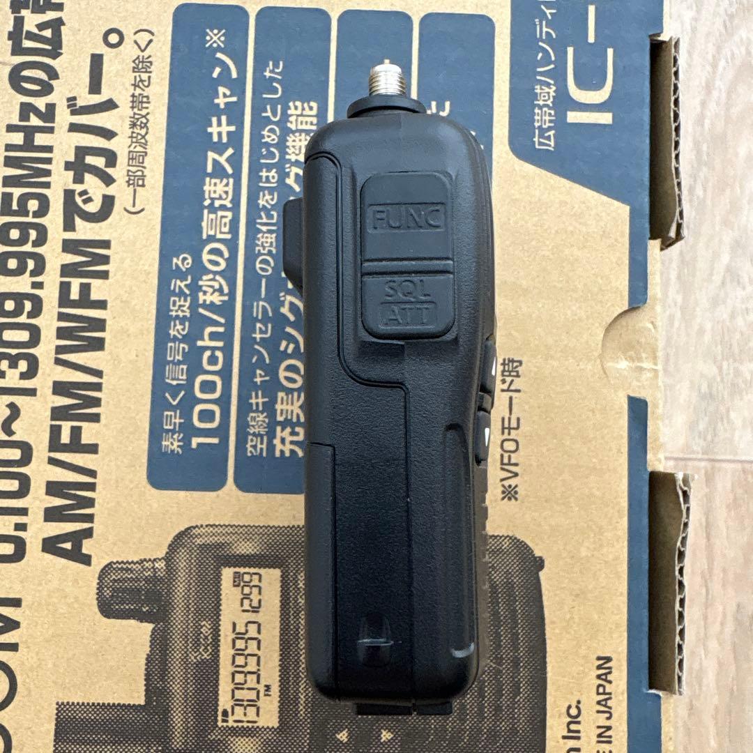 Icom IC-R6 広帯域受信機