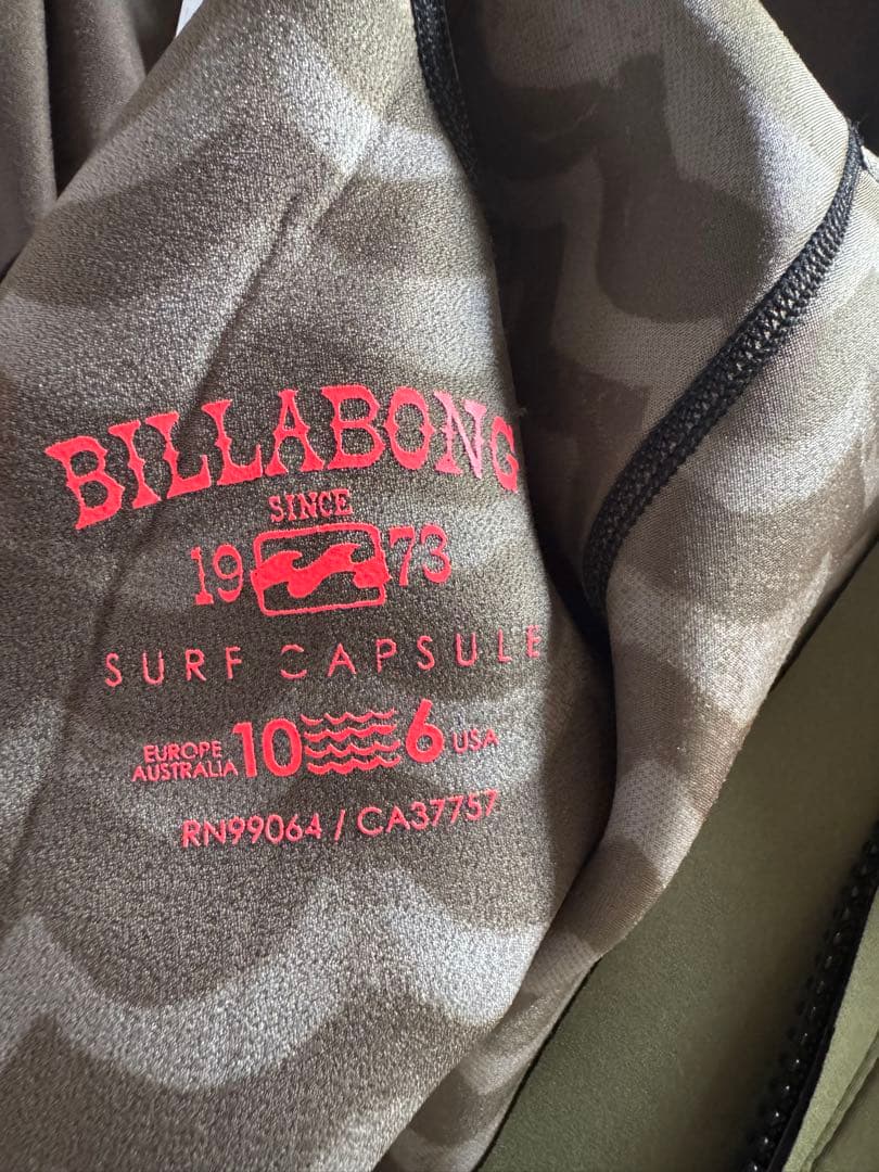 未使用タグ付❤︎BILLABONG ビラボン ウェットスーツ Lサイズ