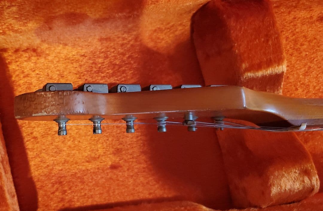 Fender '62 Stratocaster Road Worn ストラト