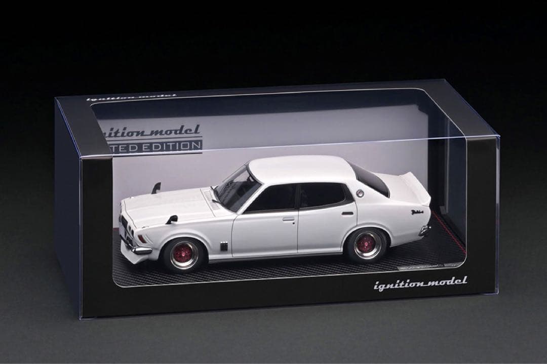 【限定80台】1/18 Nissan Bluebird U 2000GTX