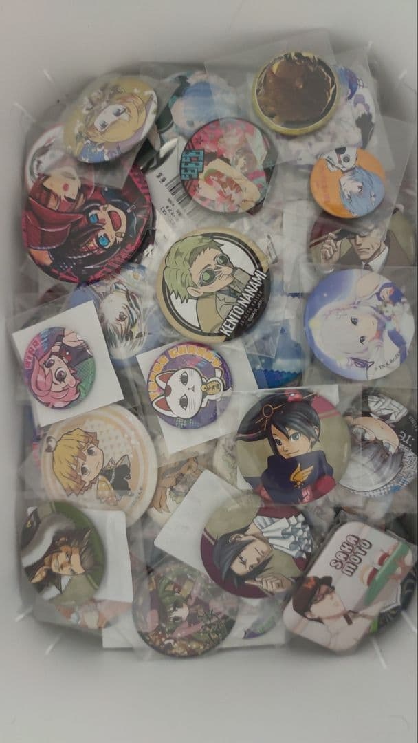 アニメグッズ　大量まとめ売り1000点以上