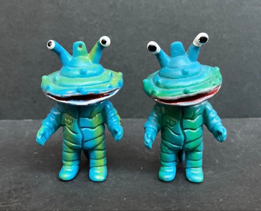 カネゴン　ペンダント　ソフビ　開封品　パチ？　ブート品