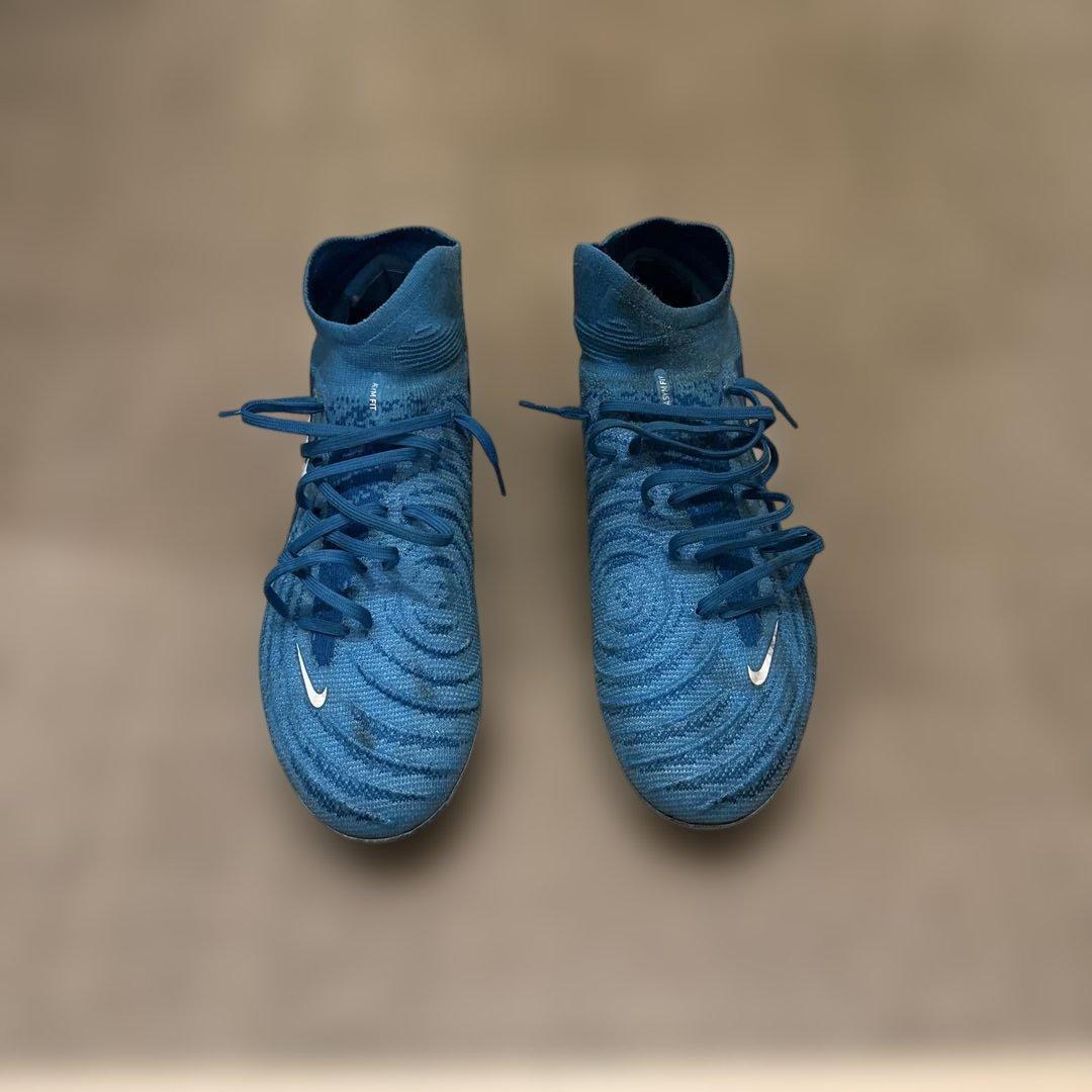 ナイキサッカースパイクファントムag シューズ袋付き