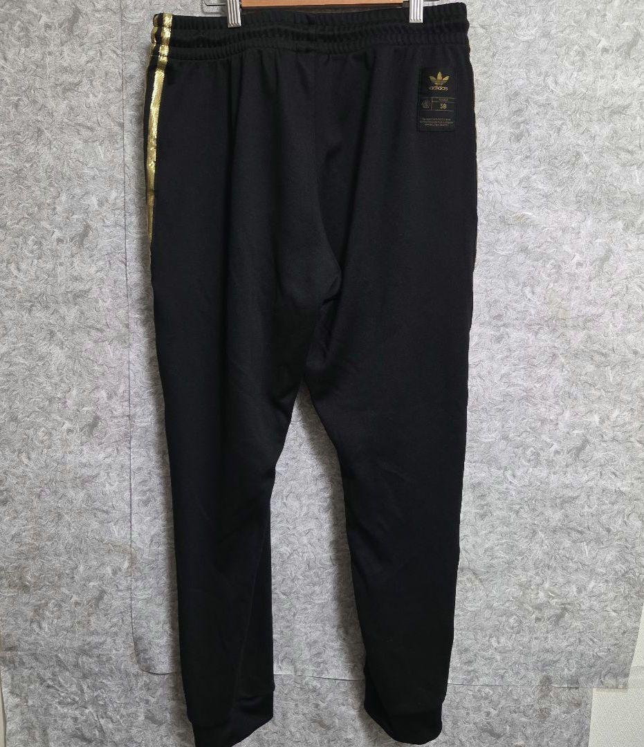 adidas ジャージ　50周年　セットアップ　ゴールド　黒　金　ジャケット