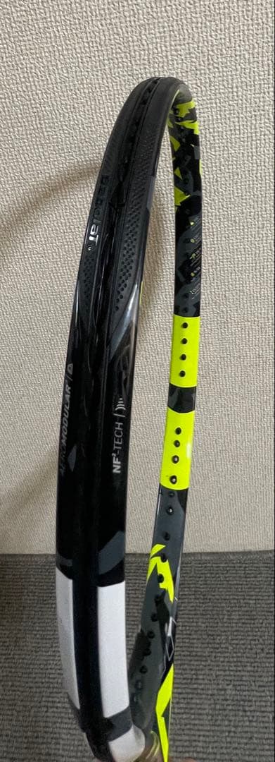 Babolat ピュアアエロ98 グリップサイズ2