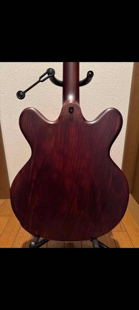 【ほぼ未使用】Victor Baker Model 35 Semi-Hollow