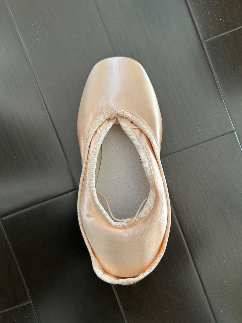 トウシューズ BLOCH バランスヨーロピアン　6.5XX 新品未使用未加工