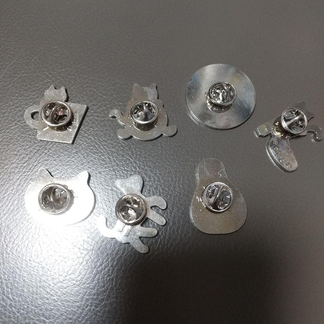 猫とマトリョーシカのピンバッジ7個セット マタノアツコ