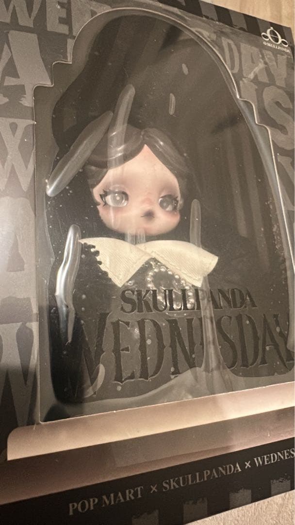 その他 POP MART SKULLANDA WEDNESDAY