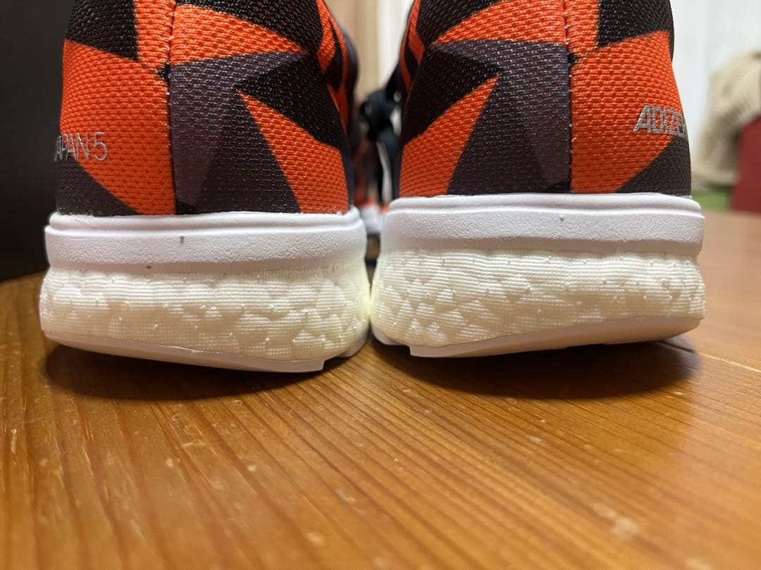 【新品未使用】adidasランニングシューズ（adizero Japan5）