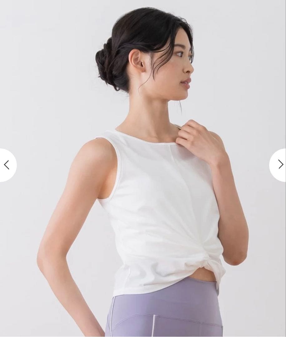 SUKALA ブラトップ付きペーパーライクタンクトップ