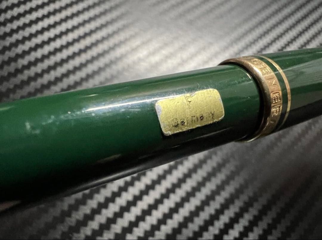 極美品 モンブラン ジェネレーション オリーブグリーン F 万年筆