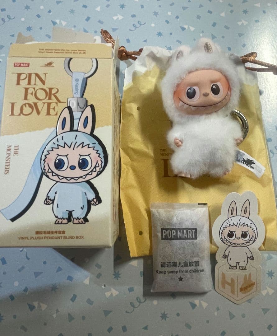 h*♡様 一組限り正規品PIN FOR LOVEラブブ POPMART S+H当