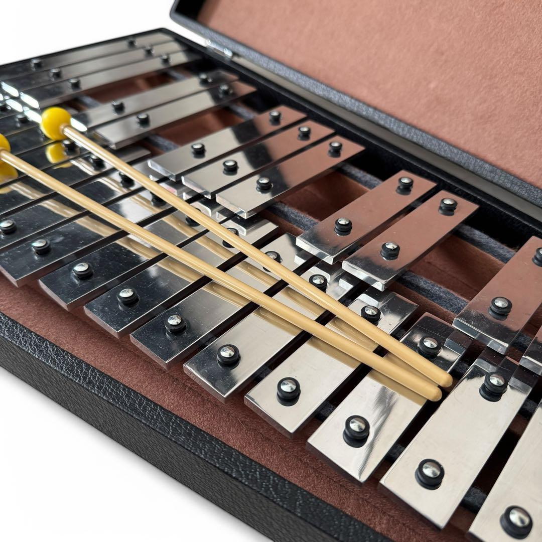 希少　SAITO　グロッケン　鉄琴　32音　ハードケース一体型　マレット付き