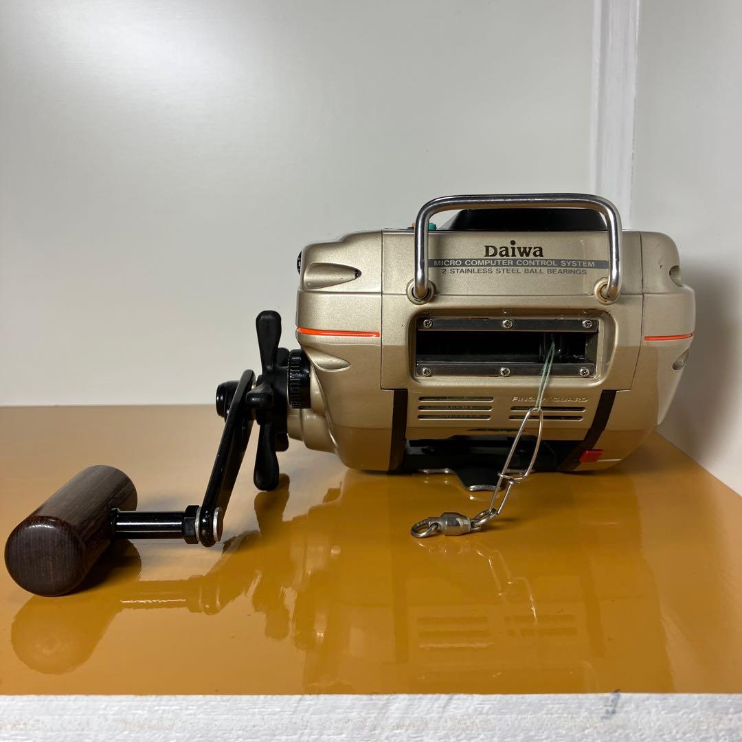 千*葉様 動作確認済　ダイワ 電動リール タナコン　SS-60 イカ名人　ケーブ