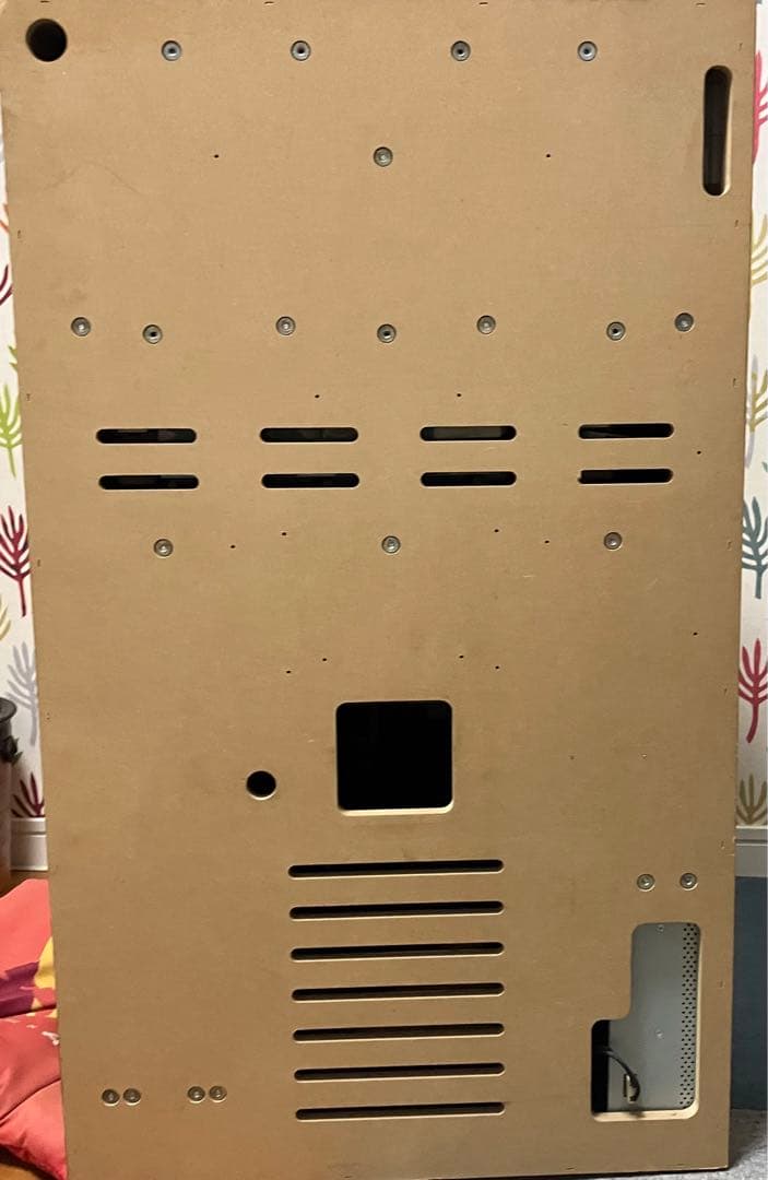 新世紀エヴァンゲリオン約束の時　パチスロ台　メダル、鍵付き