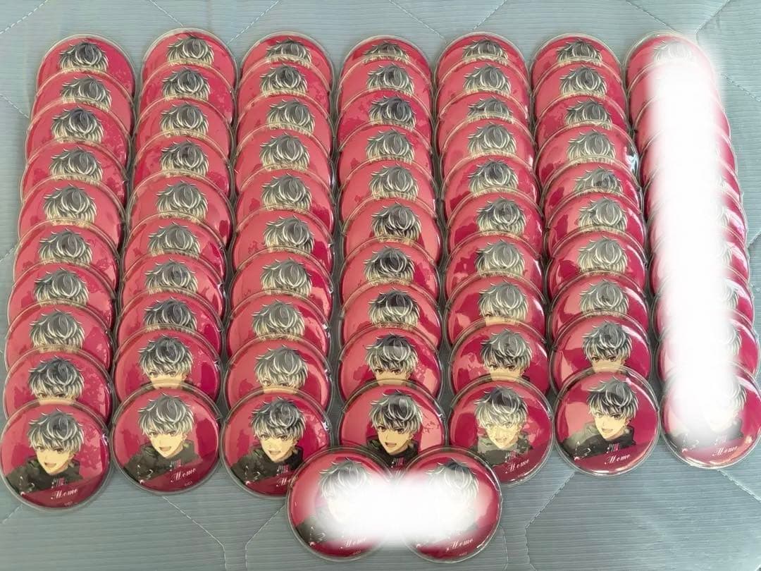 百　缶バッジ　60個