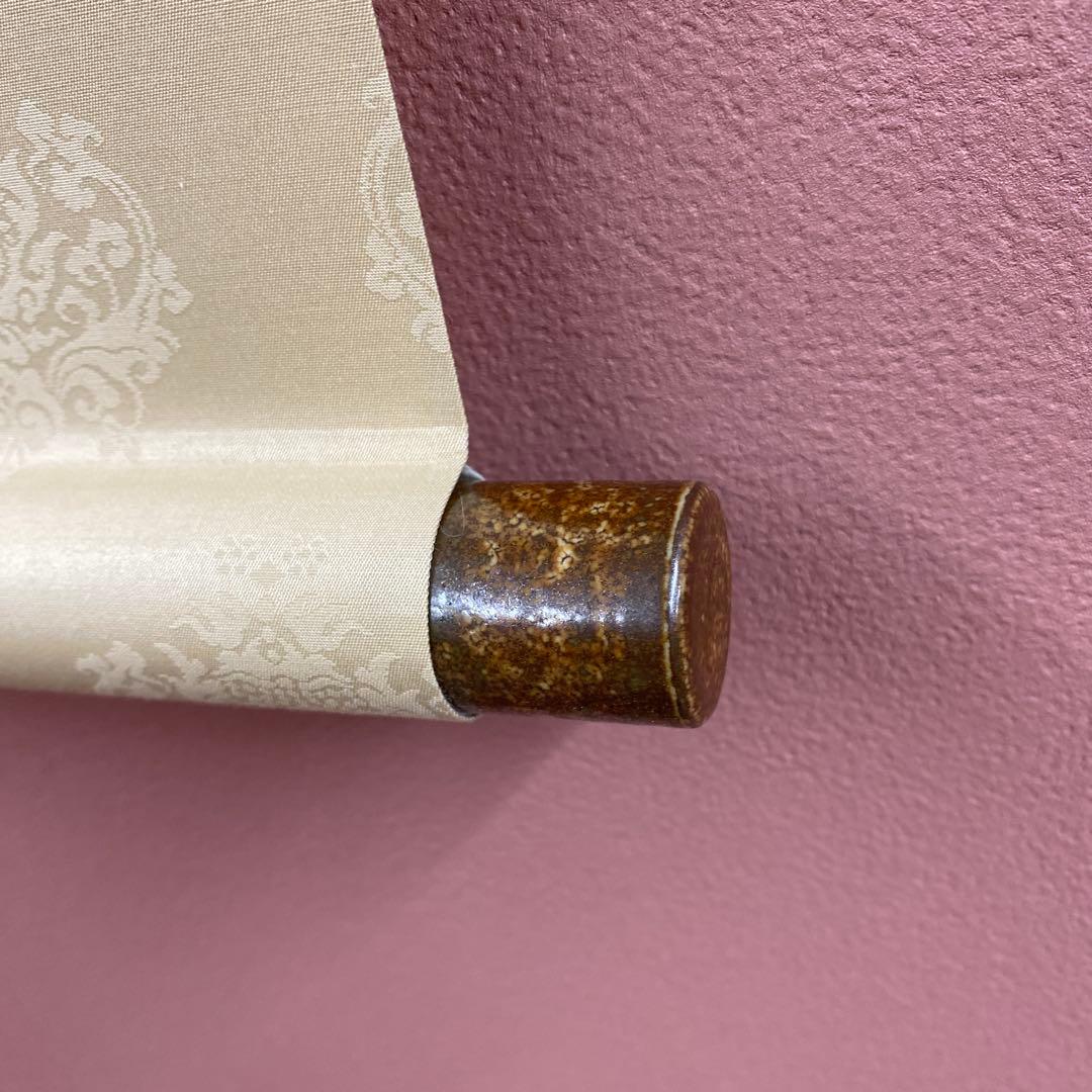 美品 掛け軸 中川幸彦作「富貴花」四季花 共箱 美術年鑑掲載 太巻き付 牡丹