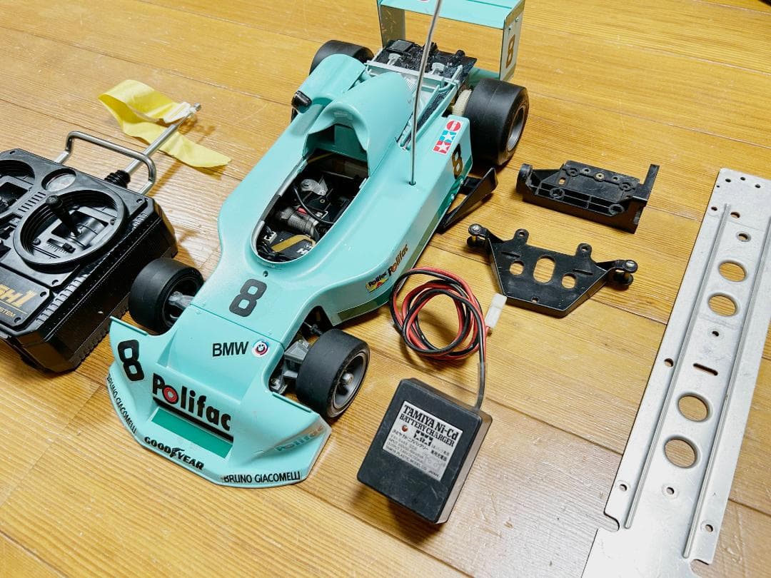 ぽ*ん様 タミヤ 旧車 F-2 メカ付き