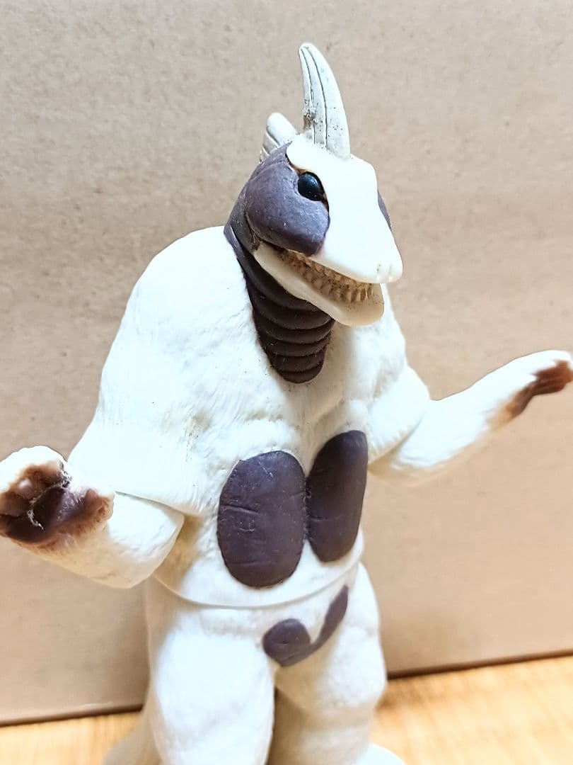 164 ライブサイン有り　スノーゴン　14cm　ウルトラマン　ウルトラ怪獣500