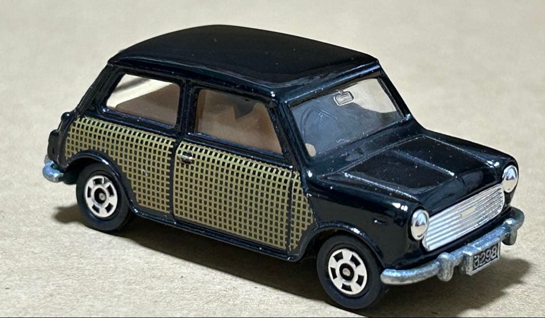 トミカ ミニクーパー サイド網目 黄タンポ 黒 ホッホラント特注