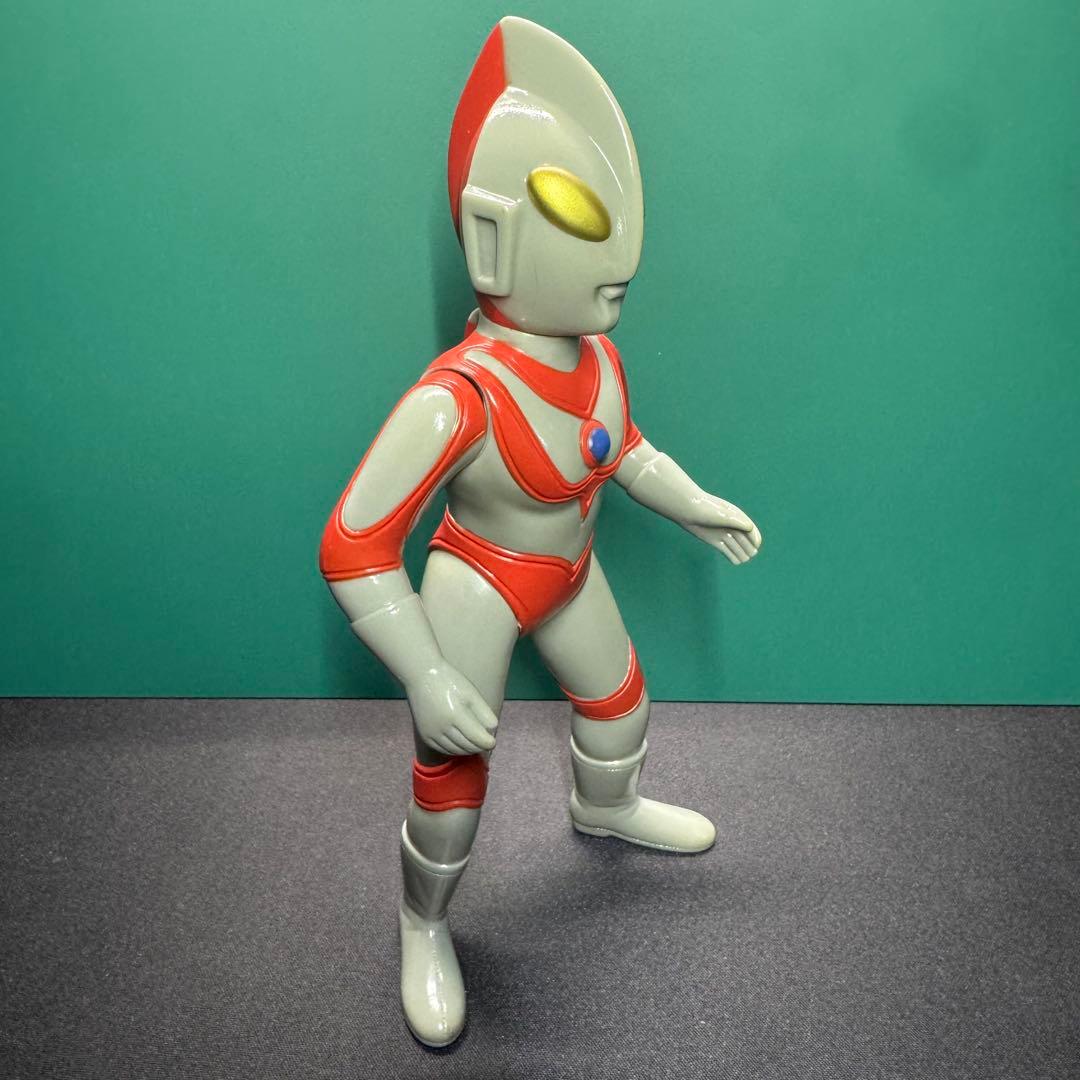 送料込み 帰ってきたウルトラマン ソフビ ブルマァク 円谷プロ バンダイ