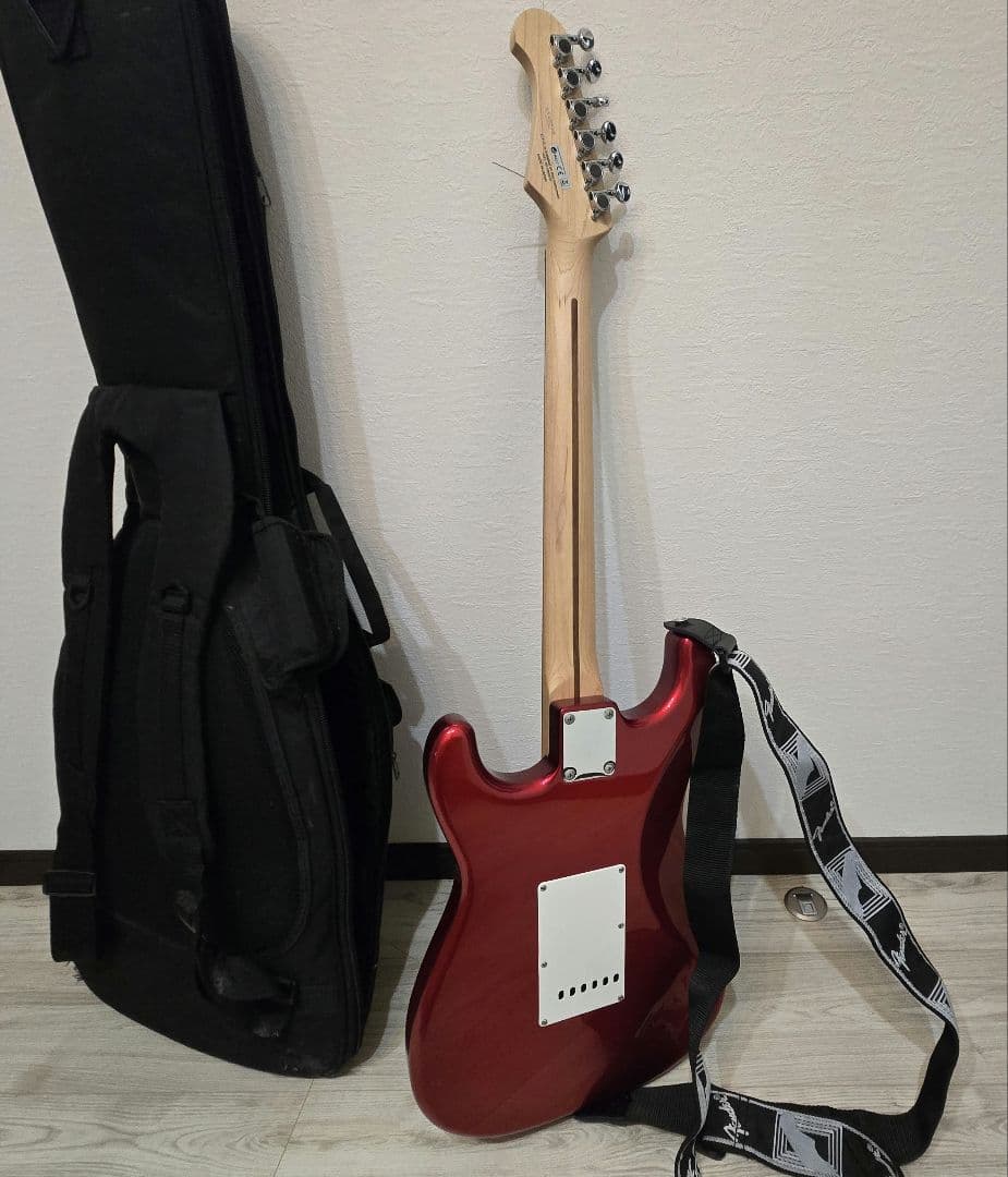 FGN エレキギター レッド