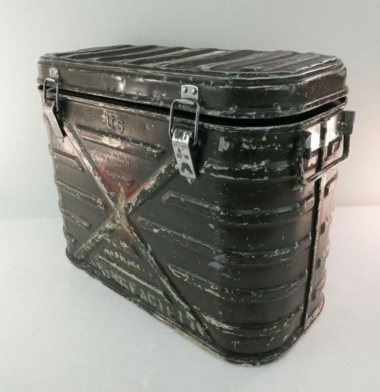 US製 1965年 ミリタリーコンテナ オリーブドラブ　*AE6