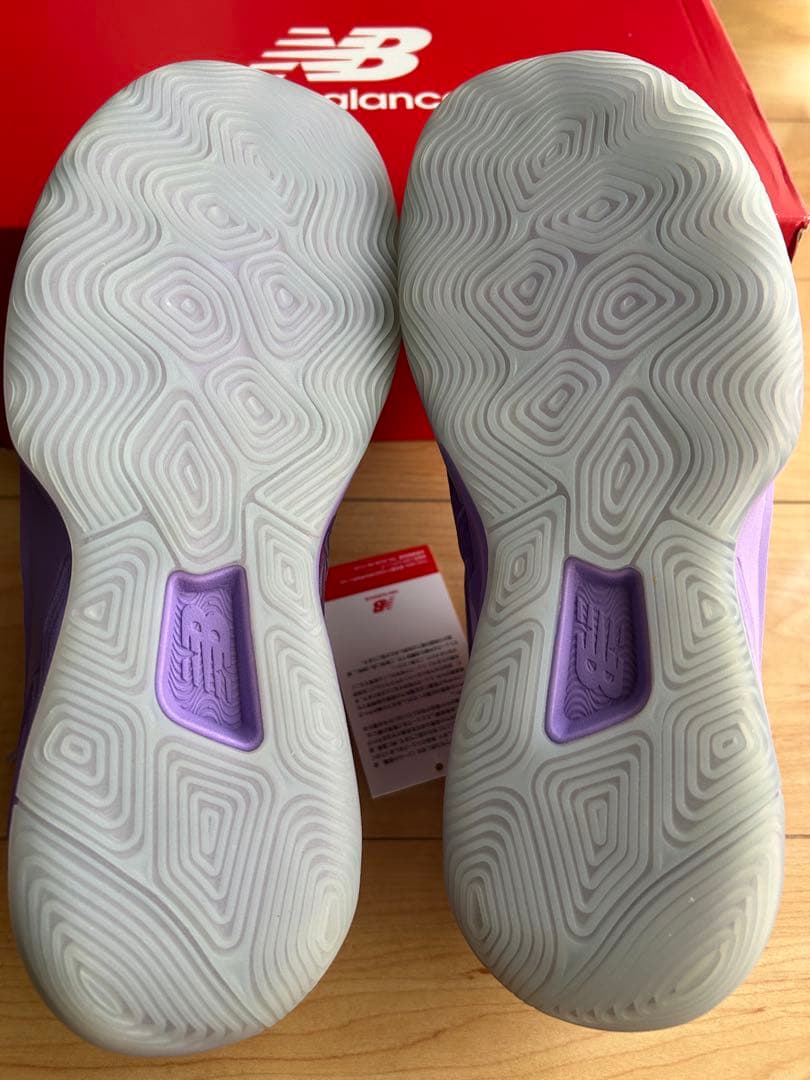 ニューバランス　バッシュ　ジュニア　25cm 新品未使用　バスケット