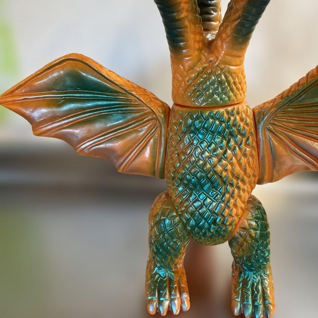 ウルトラマン　キングギドラ