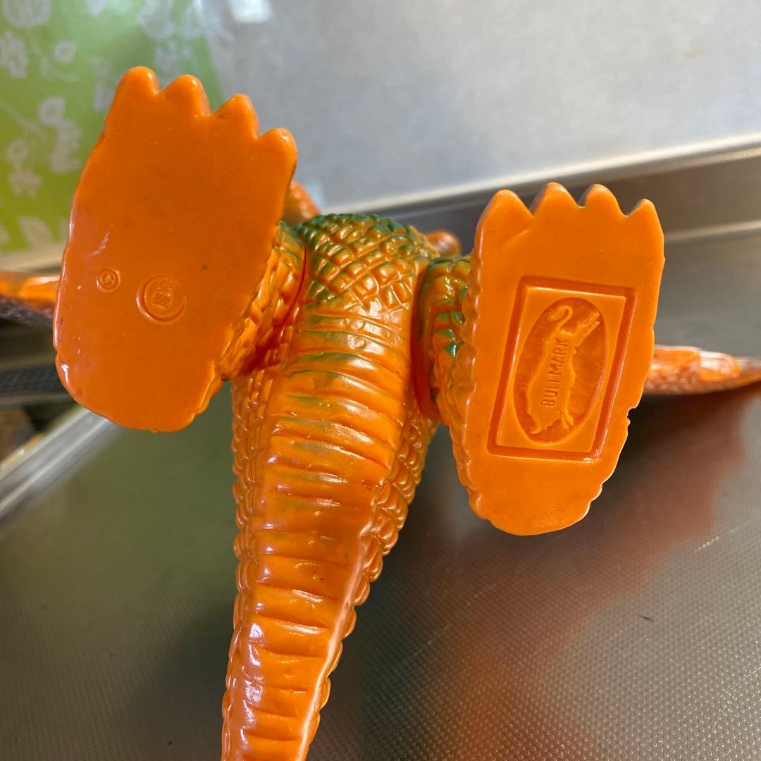 ウルトラマン　キングギドラ