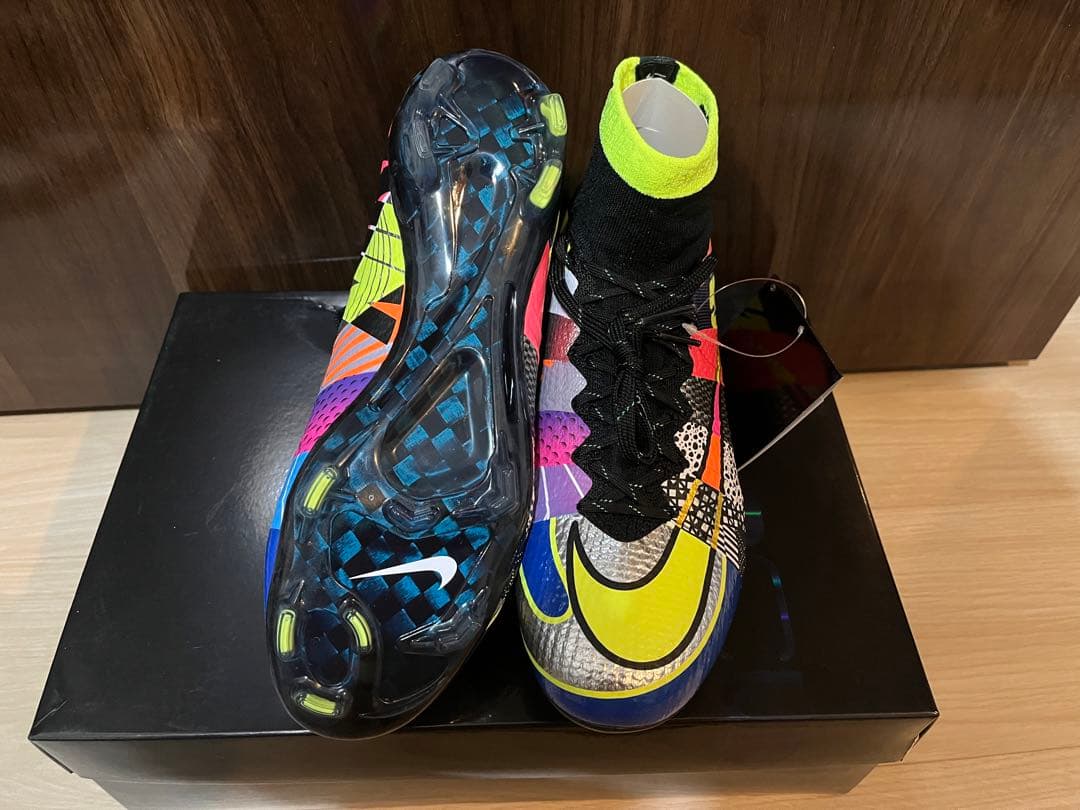 シューズ NIKE MERCURIAL SUPER FLY SE 255