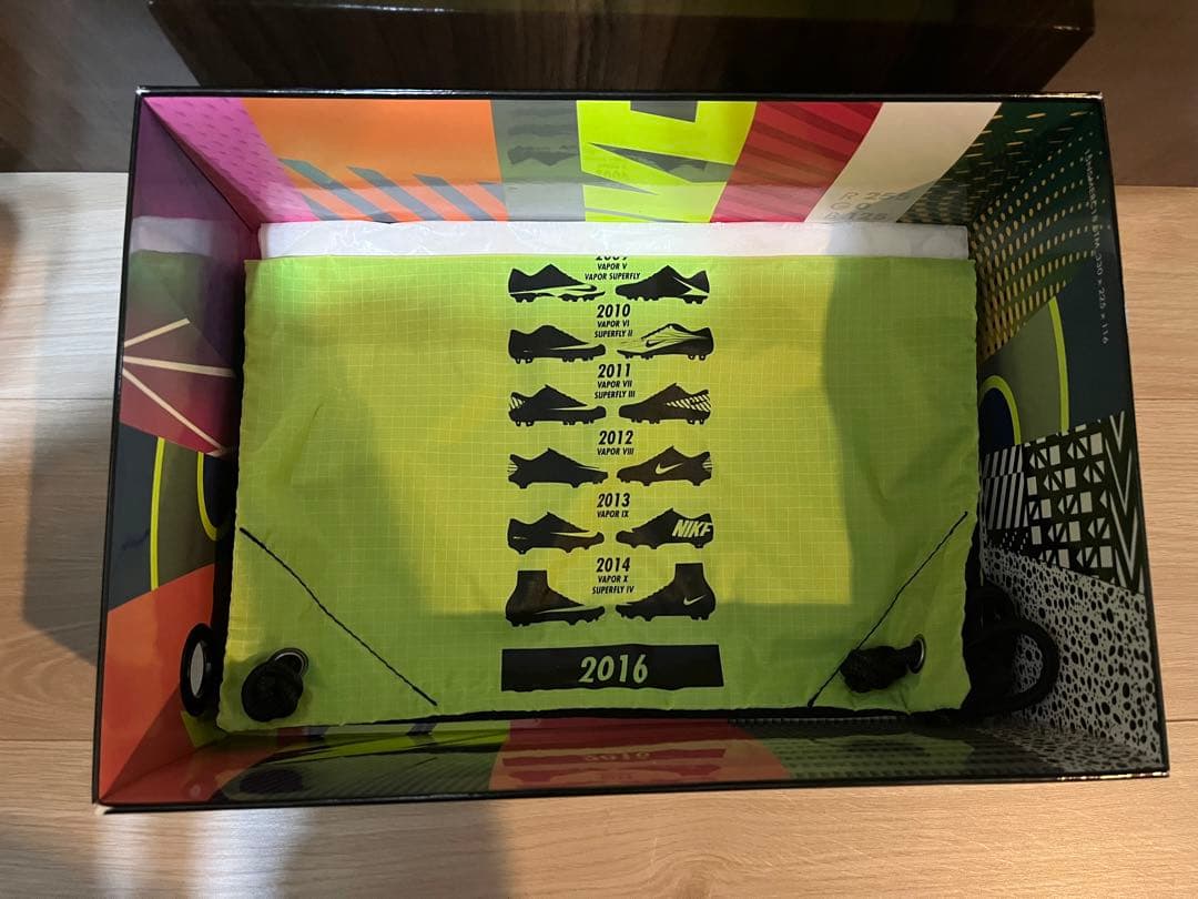 シューズ NIKE MERCURIAL SUPER FLY SE 255