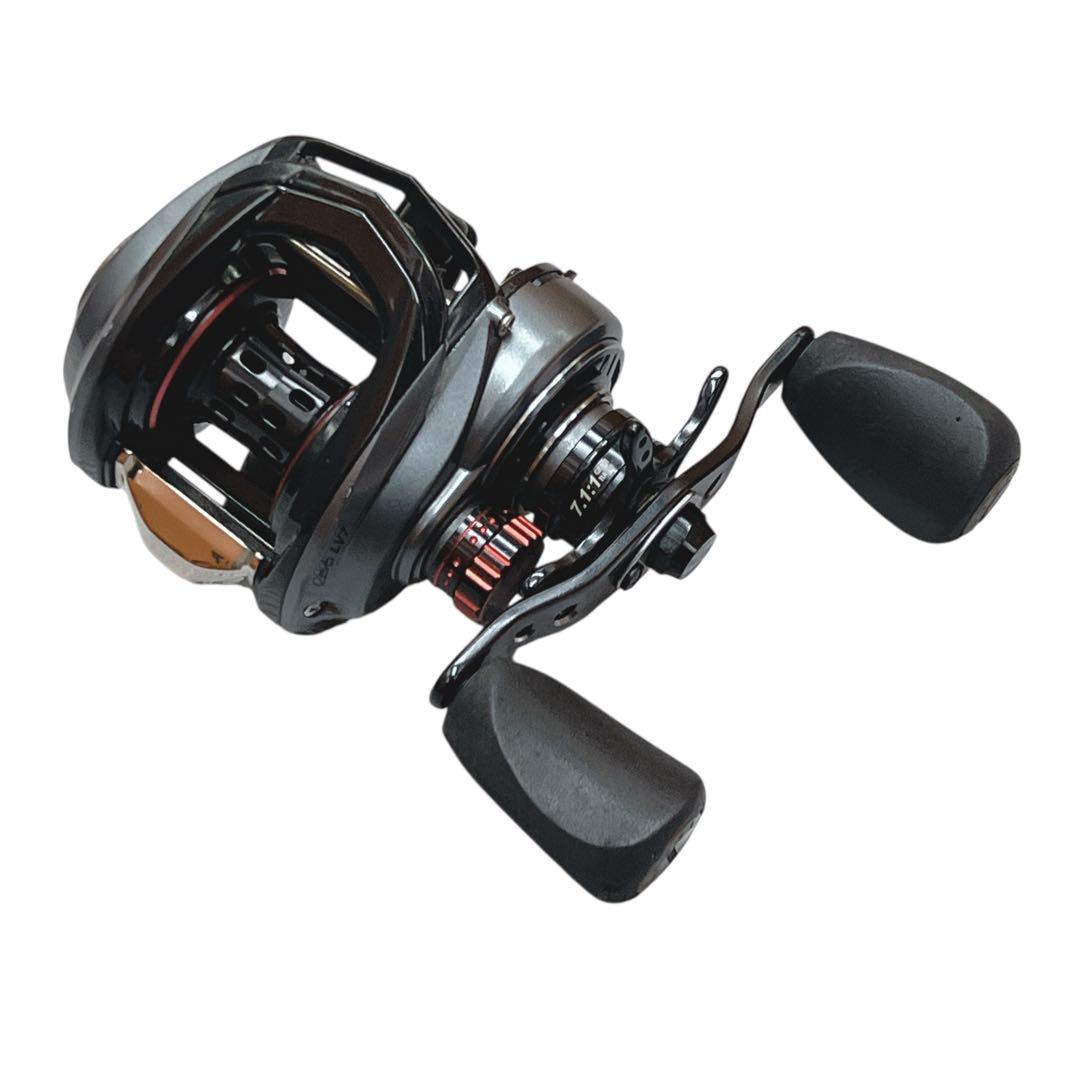 ABU GARCIA Revo LV7 リール