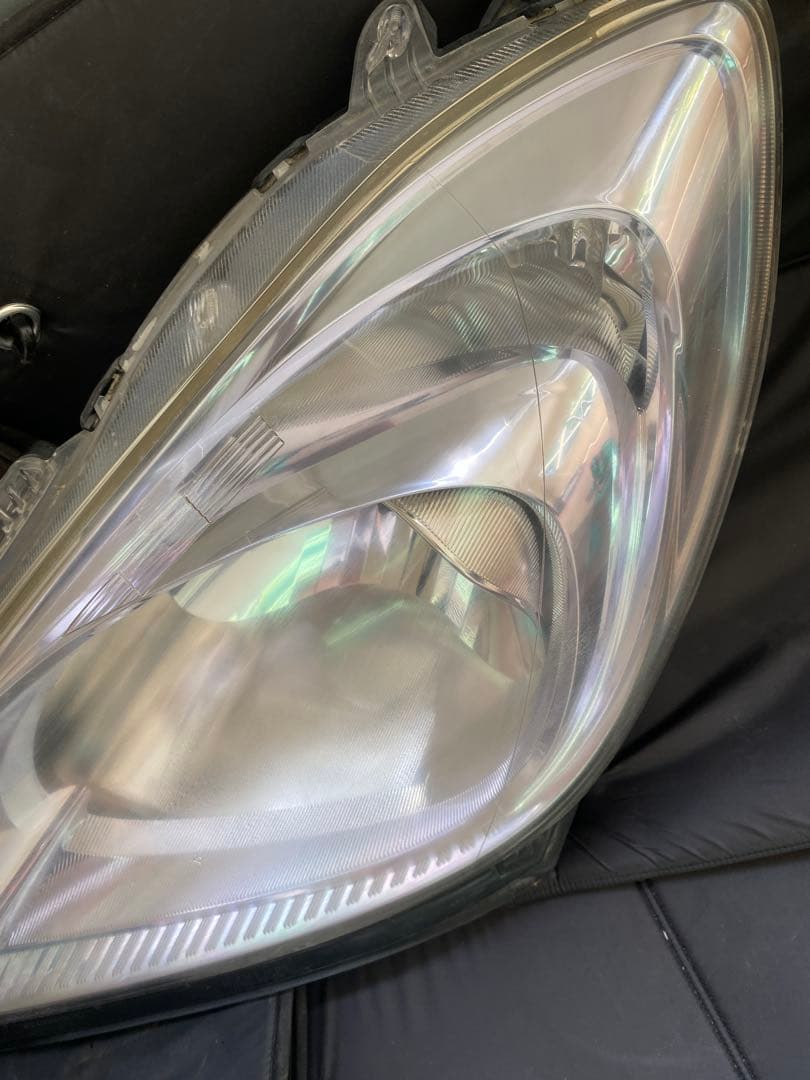 ホンダ フィット ハイブリッド GP1/GP4 純正ヘッドライト 左右セット