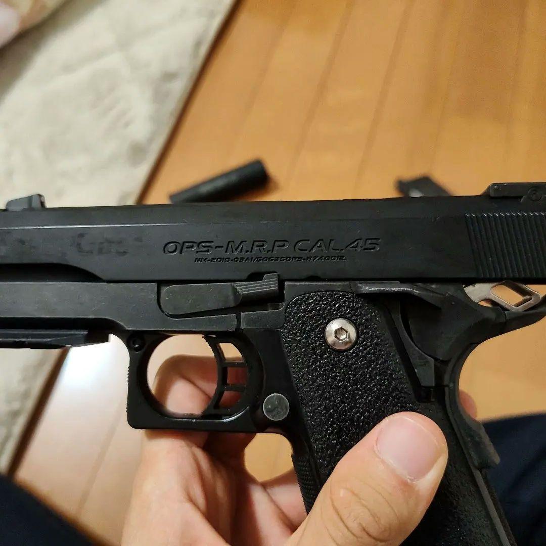 C*O様 東京マルイ ハイキャパ カスタム　 3本マガジン付き　サプレッサーも