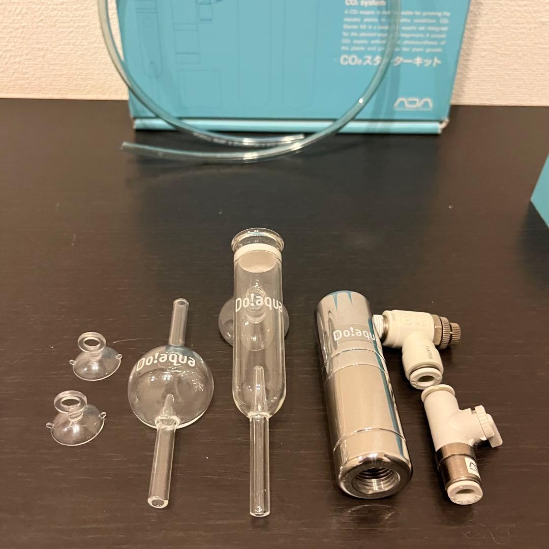 Do!aqua CO2スターターキット(未使用のCO2ボンベ3本)