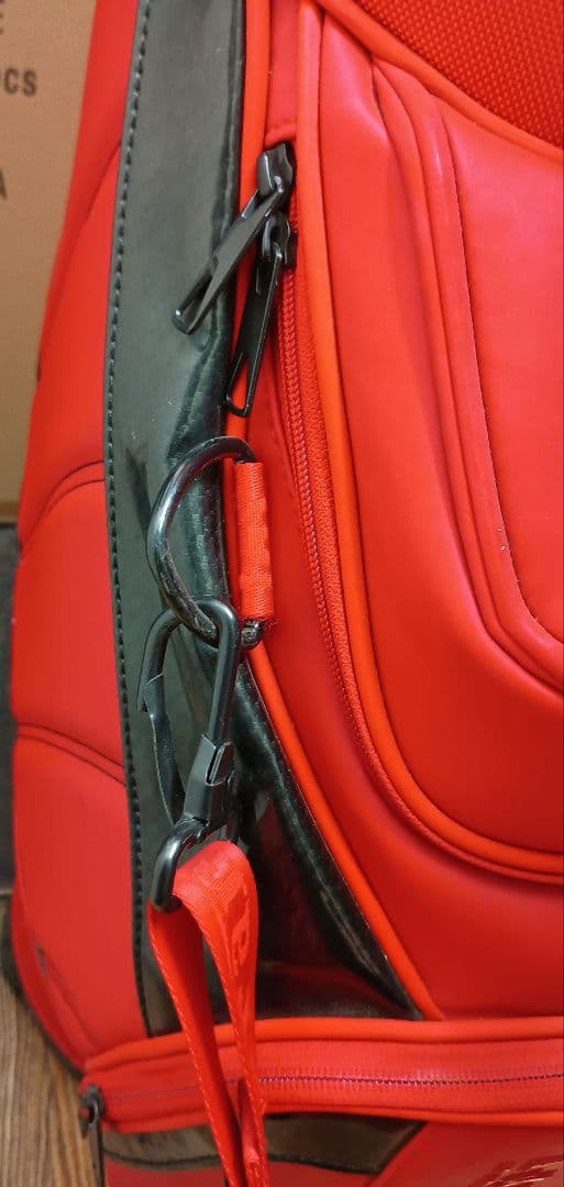 【希少】フェラーリ キャディバッグ ゴルフバッグ レッド カート型 5分割