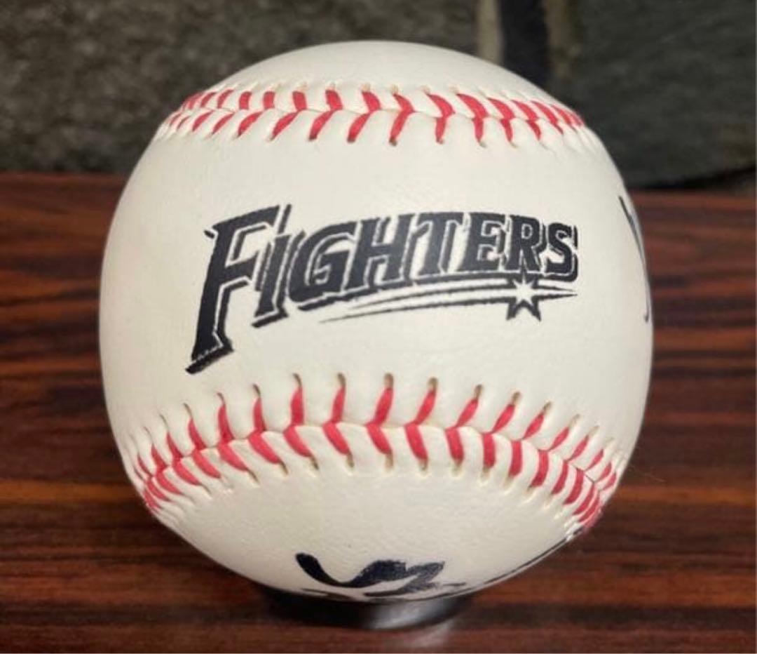 杉谷拳士選手　ファイターズ　投げ入れ直筆サインボール FIGHTERS