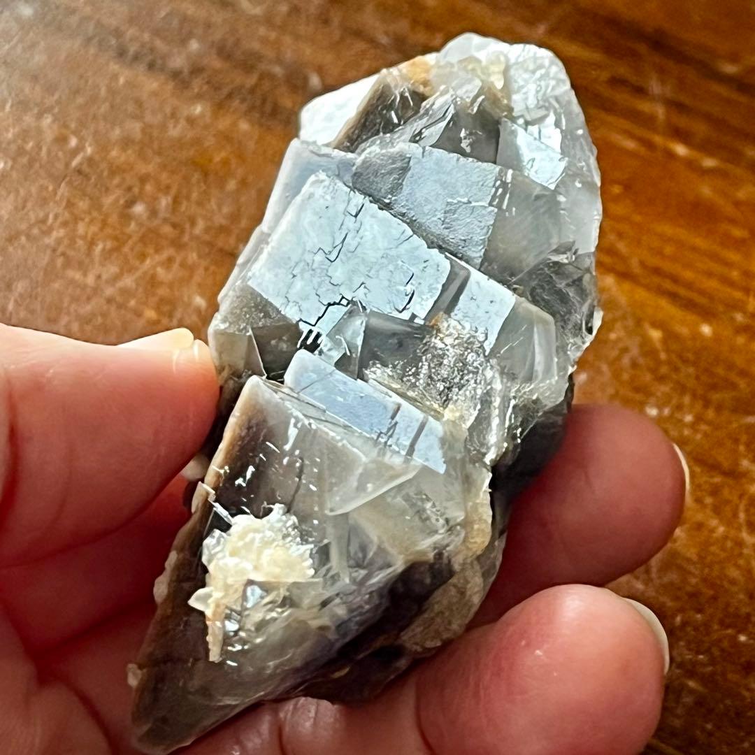 ゾーニング フローライト グレー 561.25ct 一点物 蛍石 原石 鑑賞石