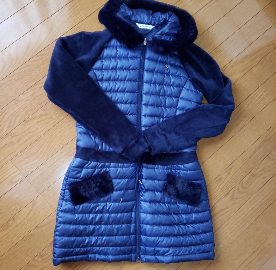 and per se フード付きネイビージャケット