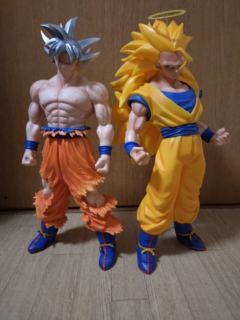 ドラゴンボール ギガンティックシリーズ 孫悟空 2点セット