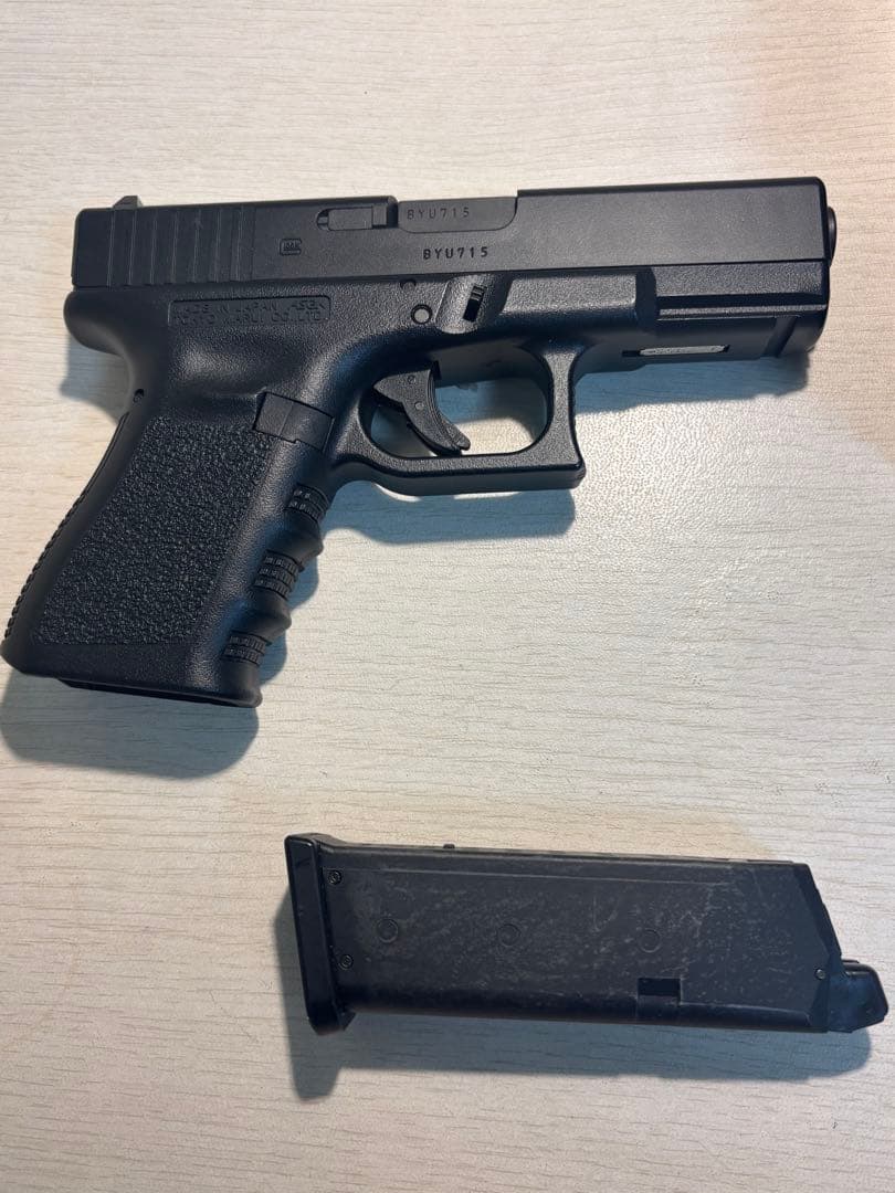 東京マルイ GLOCK 19 ガスガン