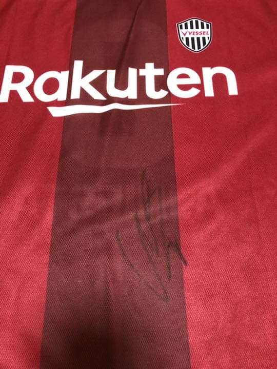 ヴィッセル 神戸A.イニエスタ、ビジャ直筆サイン入りユニフォームプレーヤーズT