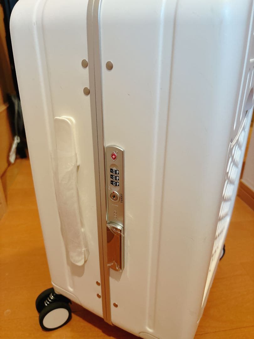 ノリッコ 子乗せ スーツケース S 機内持ち込み キャリケース ホワイト 旅行