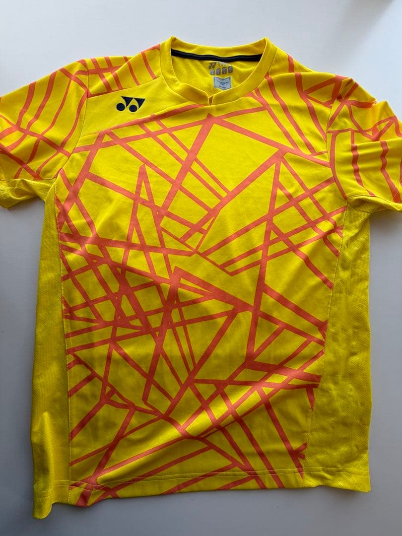YONEX ユニフォーム　Ｌサイズ 廃盤商品　レア